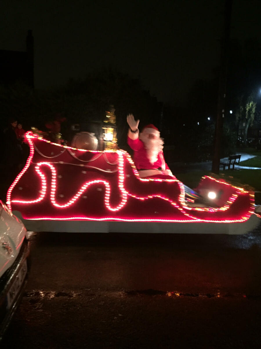 Santa-in-MoorPool
