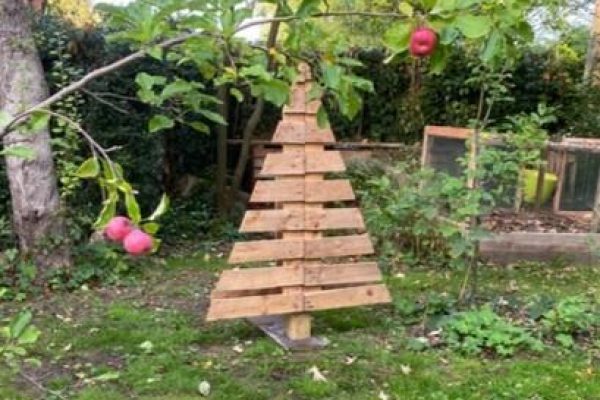 Pallet Christmas tree